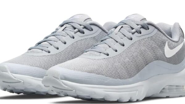 💥Nike Men’s Air Max Invigor Sneakers 

💰Deal